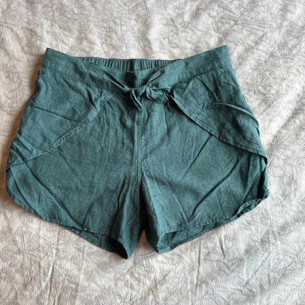 Women’s Patagonia linen short size medium